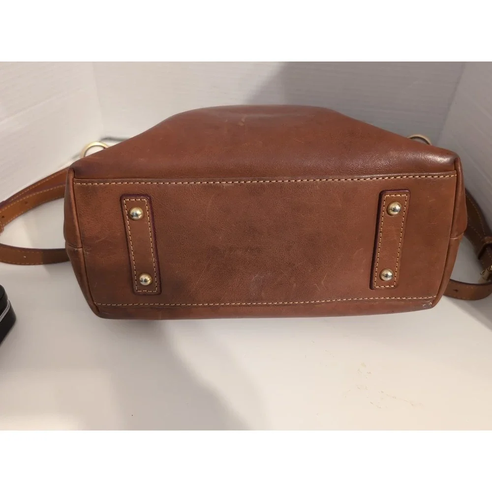 Dooney & Bourke Florentine Leather‎ Dixon Hobo Crossbody Bag BROWN